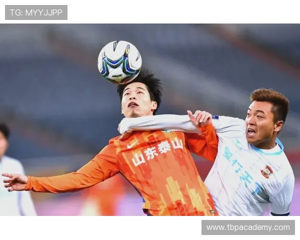 中超焦点战：两队实力对决，争冠形势引人关注