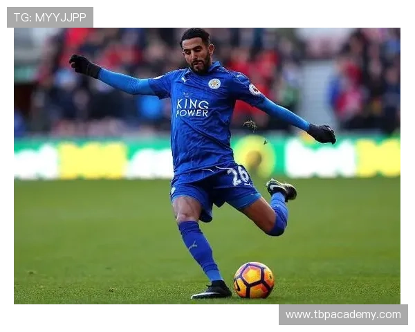 马洛·古斯托本赛季在英超表现稳健，防守数据持续提升