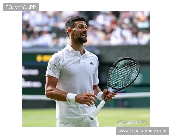 德约赛场上铁血，私底下却像个爱收集奇怪摆件的怪叔叔？